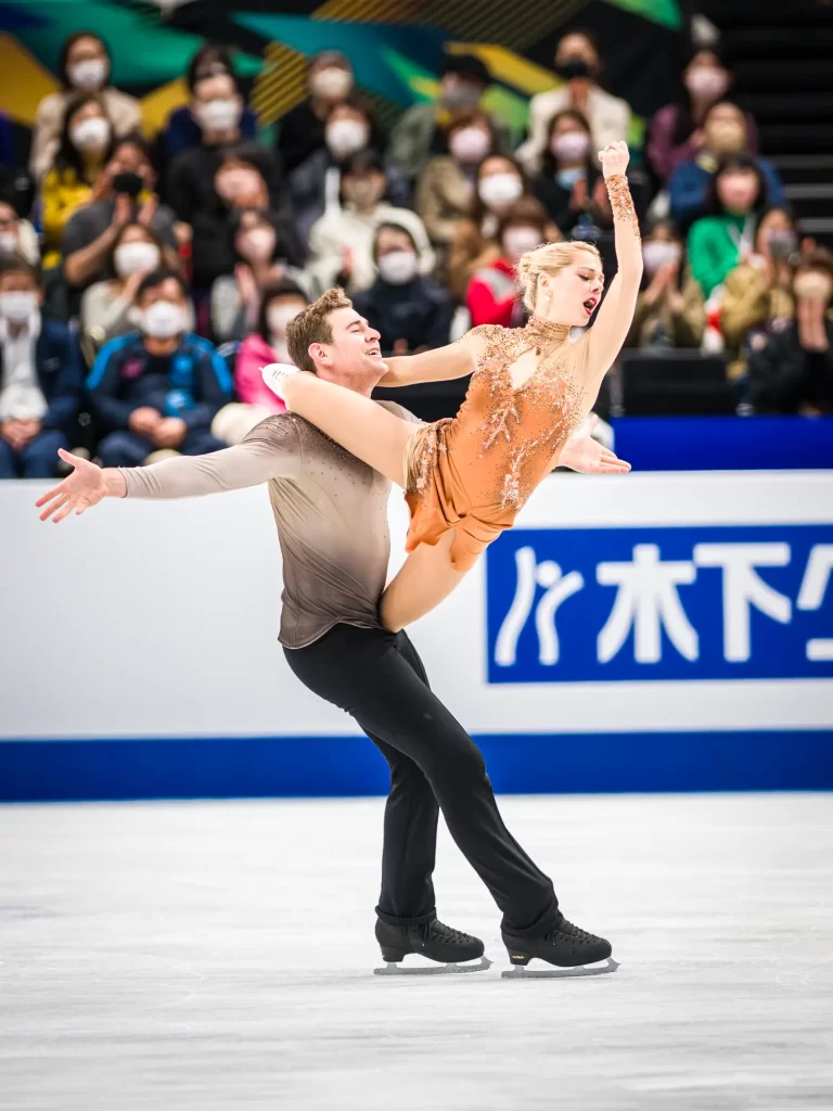 Alexa Knierim & Brandon Fraizer