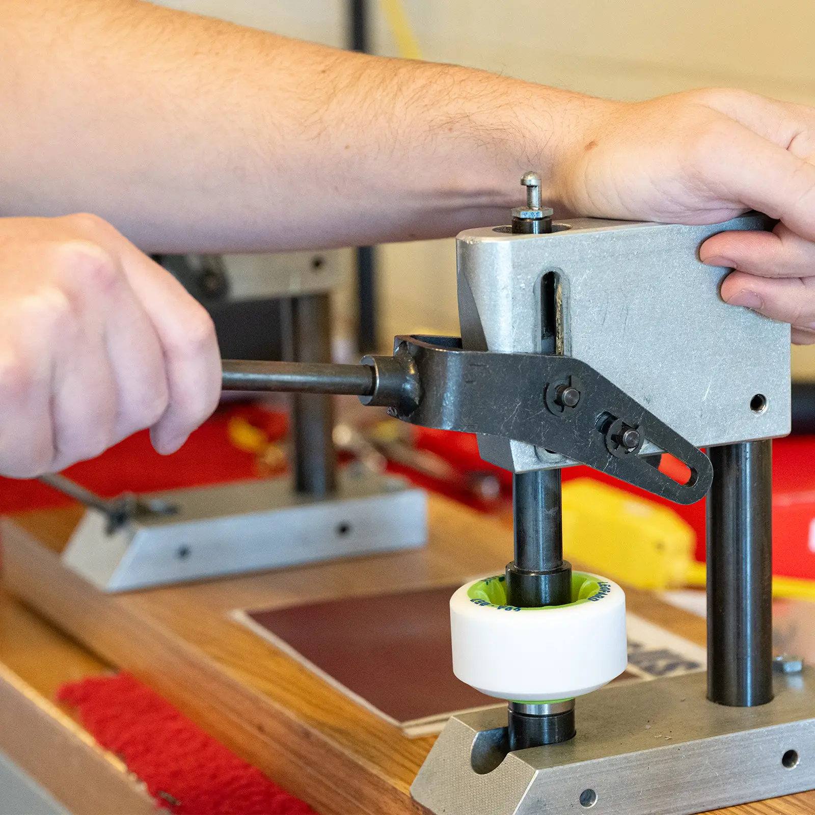 ROLLER SERVICES Skates U.S. ROLLER SERVICES Skates U.S.