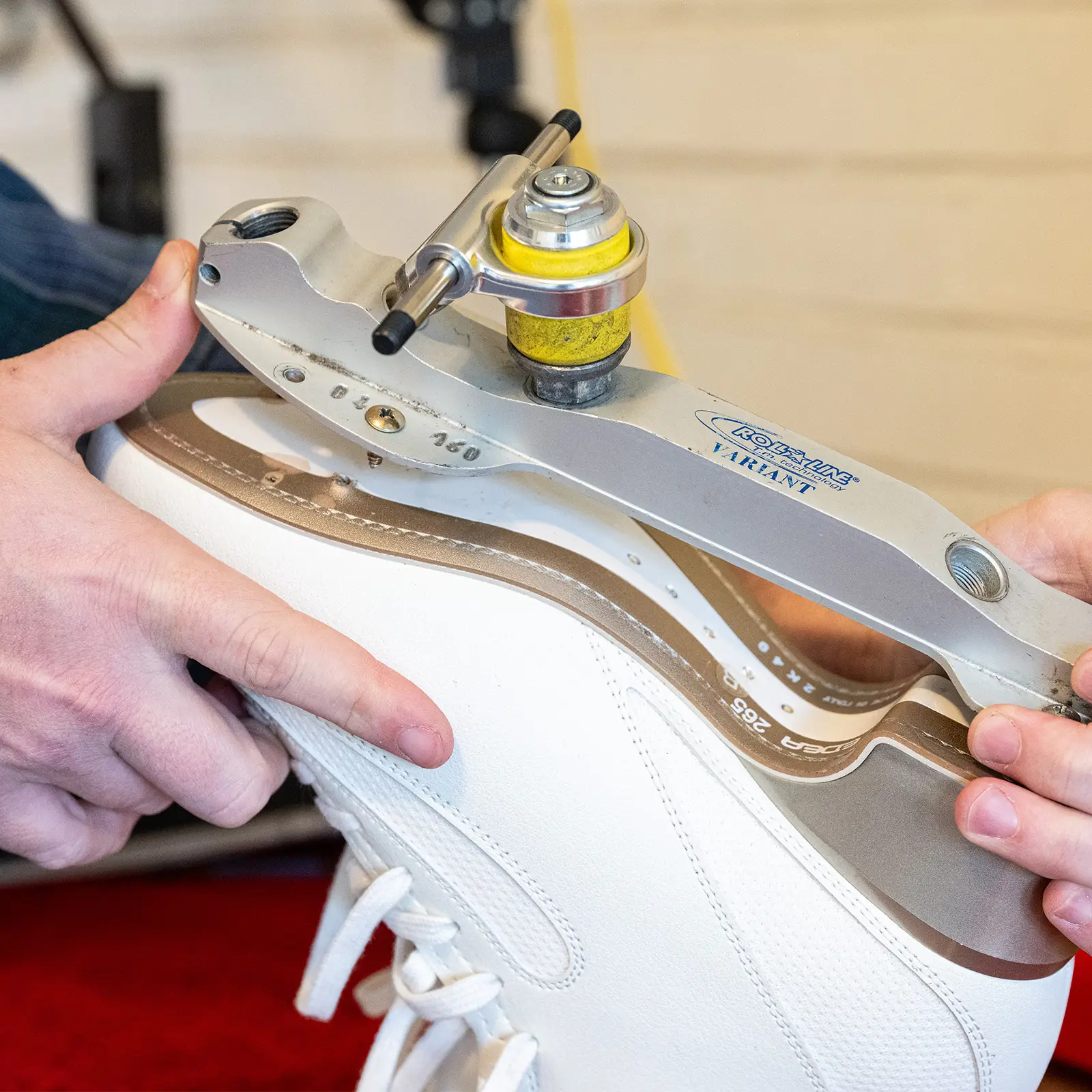 ROLLER SERVICES Skates U.S. ROLLER SERVICES Skates U.S.