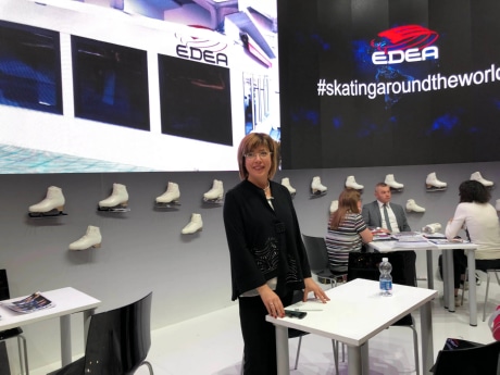 Ice Gallery Skates U.S.