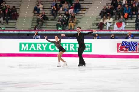 Ice Gallery Skates U.S.